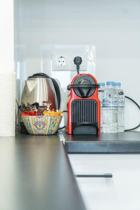 Syntagma Square, 60Sqm Platinum Suite Ateny Zewnętrze zdjęcie