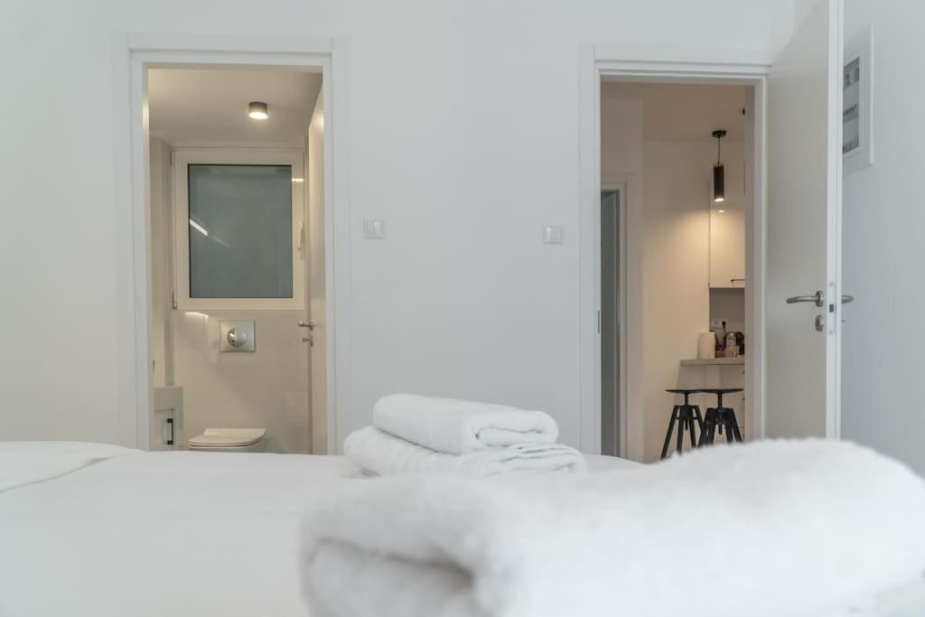 Syntagma Square, 60Sqm Platinum Suite Ateny Zewnętrze zdjęcie
